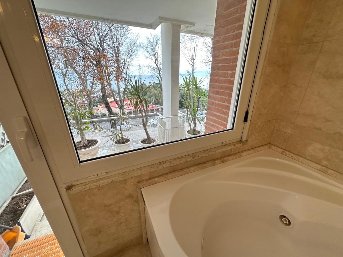 Pf Luxury Apartment Petrarca Posillipo Capri View - My Place Neapel Exteriör bild
